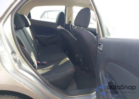 2013 Mazda Mazda2 Touring z USA, uszkodzony, nr VIN JM1DE1LY2D0158162